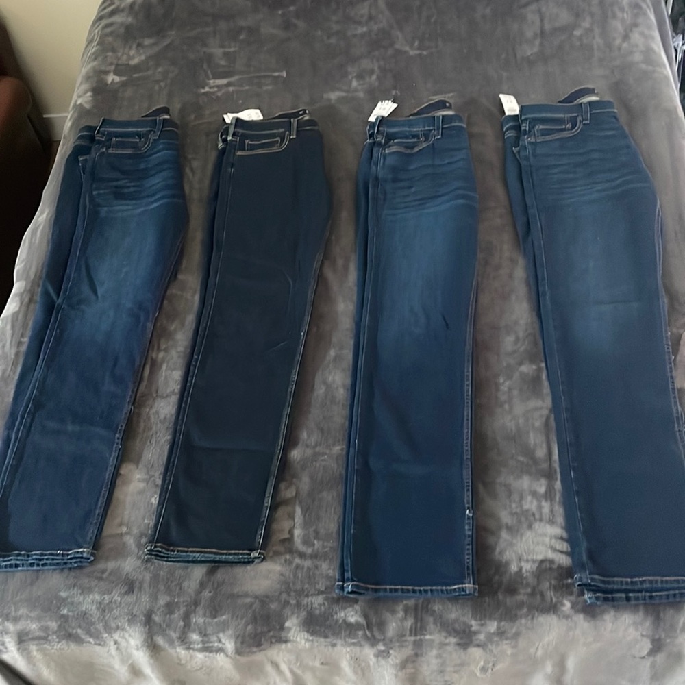 4 new hollister pants